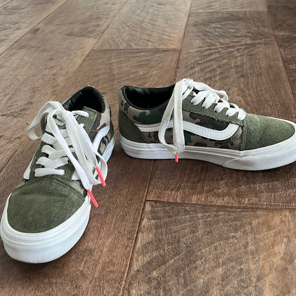 Vans Low Top Shoes